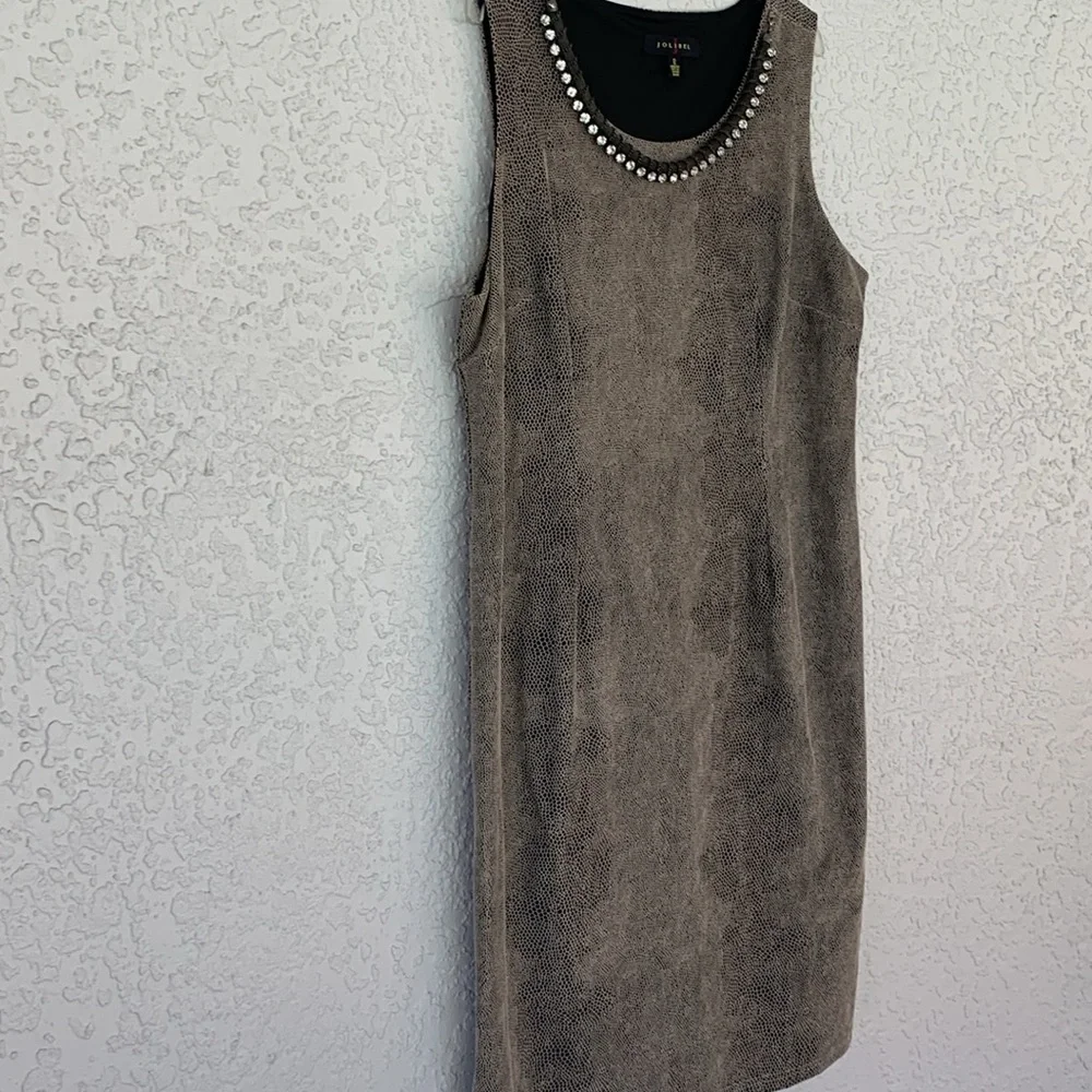 Jolibel sleeveless lined dress with removable jewelry necklace detail size 12 - Picture 3 of 11